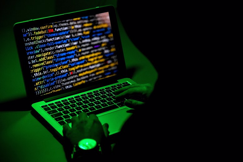 Alza histórica en crimen cibernético en EEUU dejó pérdidas por 6,900 millones
