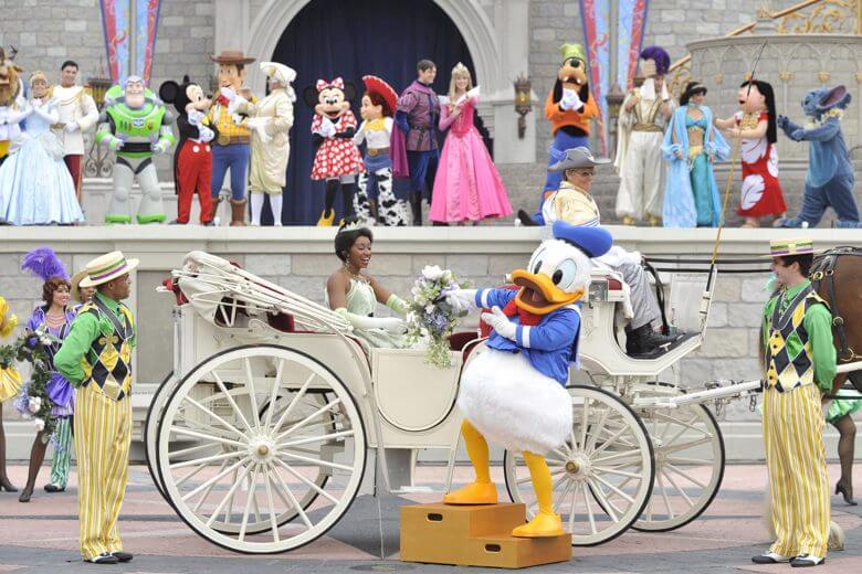 Protestan empleados de Disney contra la polémica ley "No digas gay"