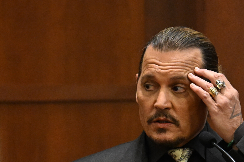Johnny Depp: "No he golpeado a una mujer en mi vida"