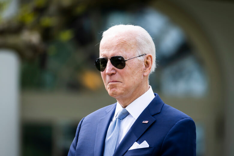 Biden regula las armas de fabricación casera para acabar con tiroteos masivos