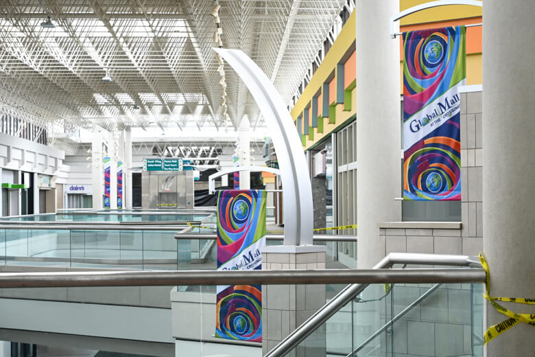 Sistemas de salud abren consultorios y clínicas en centros comerciales