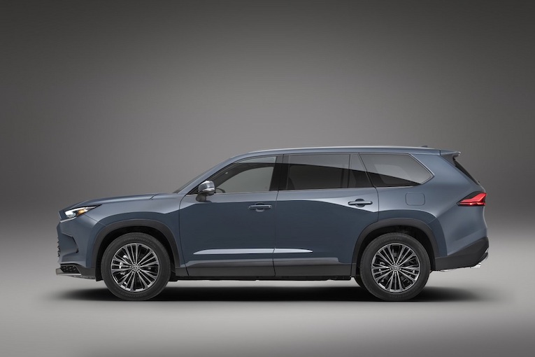 TOYOTA PRESENTÓ LA NUEVA GRAND HIGHLANDER DEL 2024 El Minnesota de Hoy