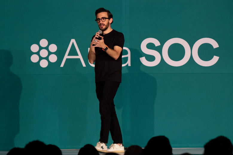 Más del 85 % de las empresas en Latinoamérica usan inteligencia artificial, según experto