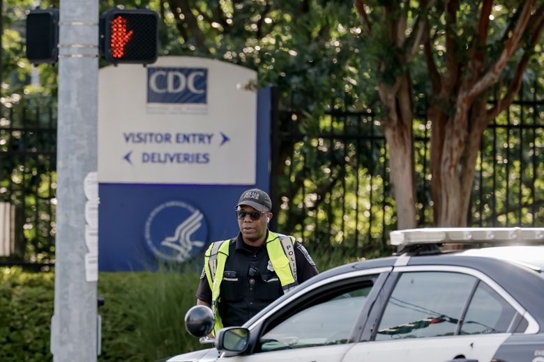 Directora de Centros para Control de Enfermedades de EEUU deja el puesto tras un mes